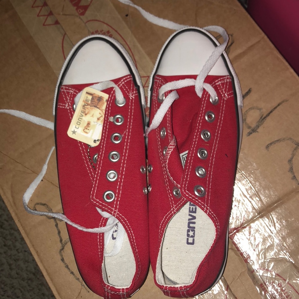Red converse